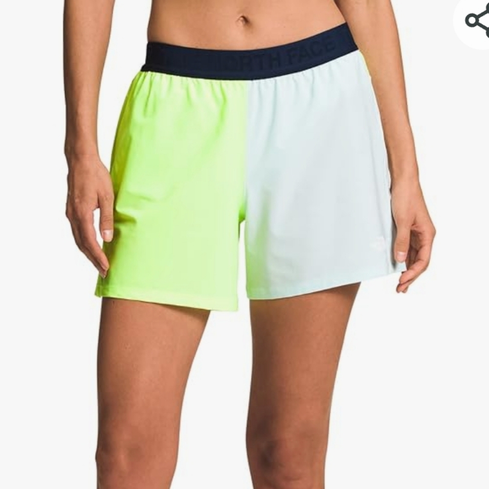 NWT Women's North Face shorts